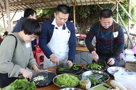 團(tuán)建回顧|華陽湖大挑戰(zhàn)！尋找和生“三好青年”？